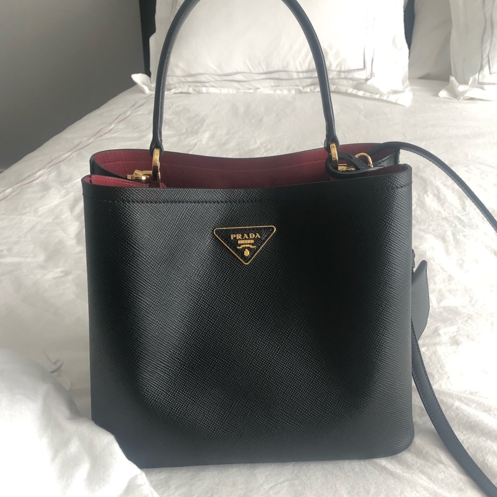Prada pannier saffiano bag - Black